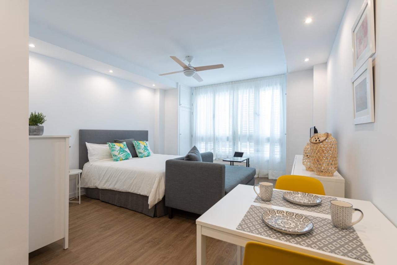Homeforguest Moderno Estudio Junto A Las Canteras Лас Палмас де Гран Канария Екстериор снимка