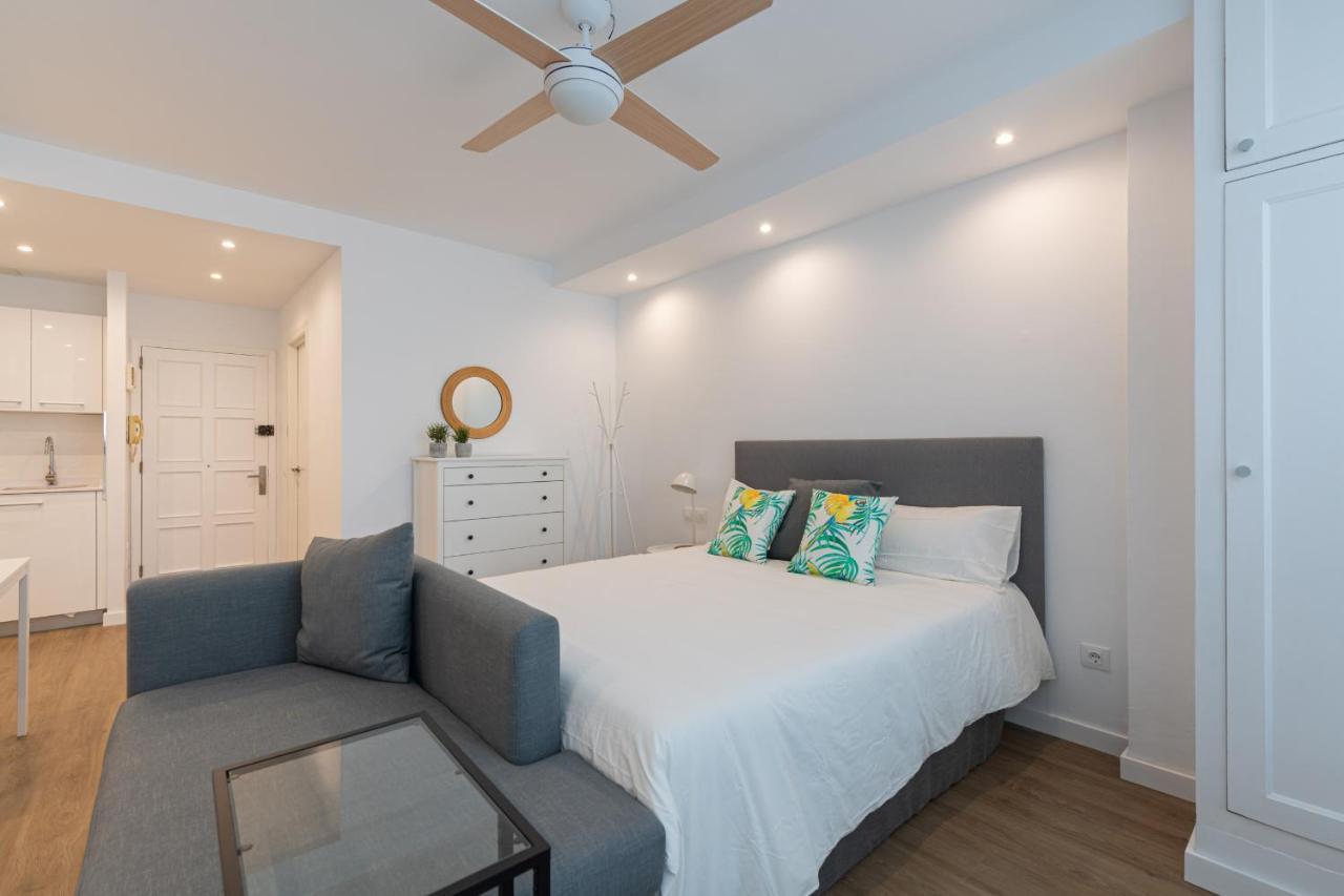 Homeforguest Moderno Estudio Junto A Las Canteras Лас Палмас де Гран Канария Екстериор снимка