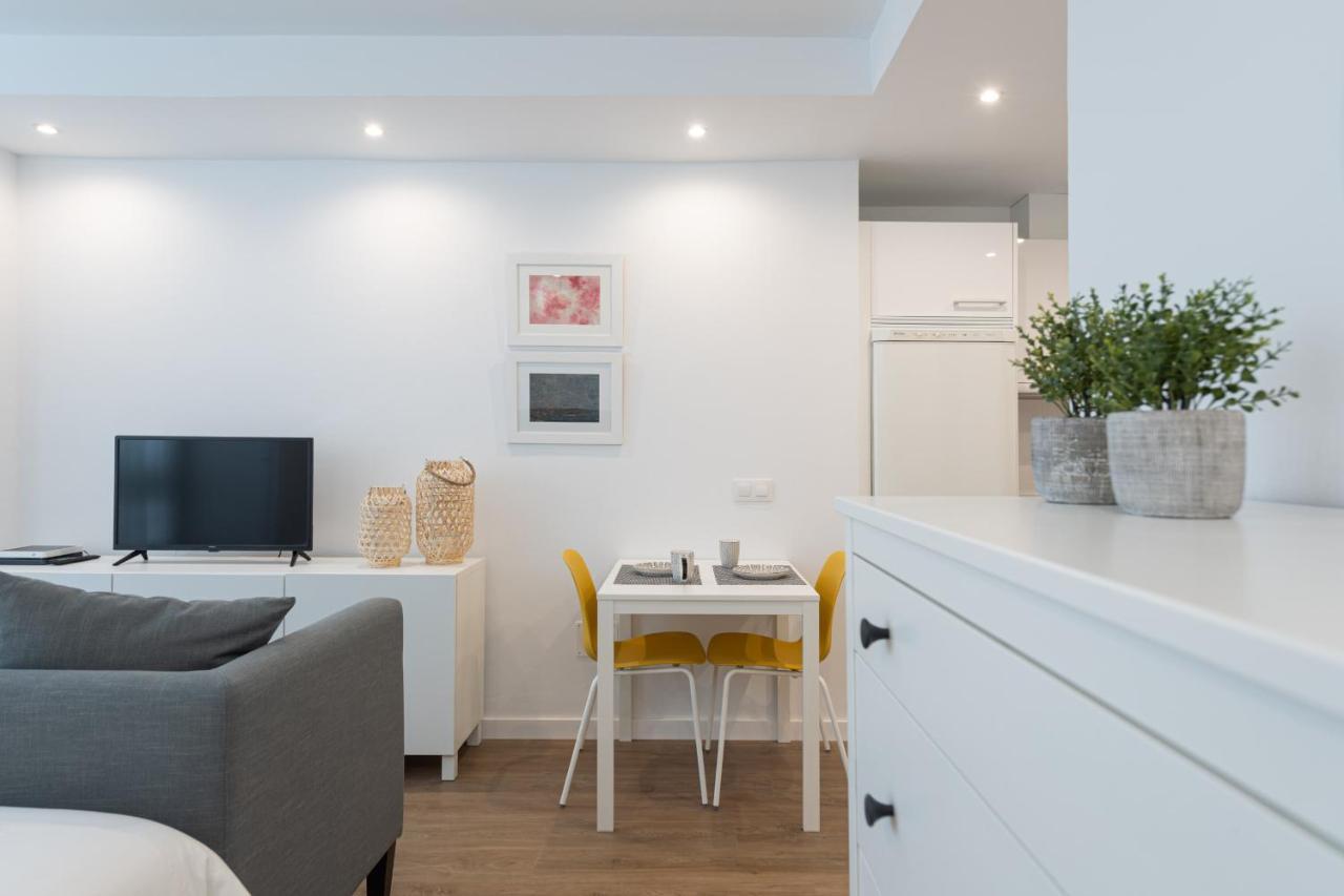 Homeforguest Moderno Estudio Junto A Las Canteras Лас Палмас де Гран Канария Екстериор снимка